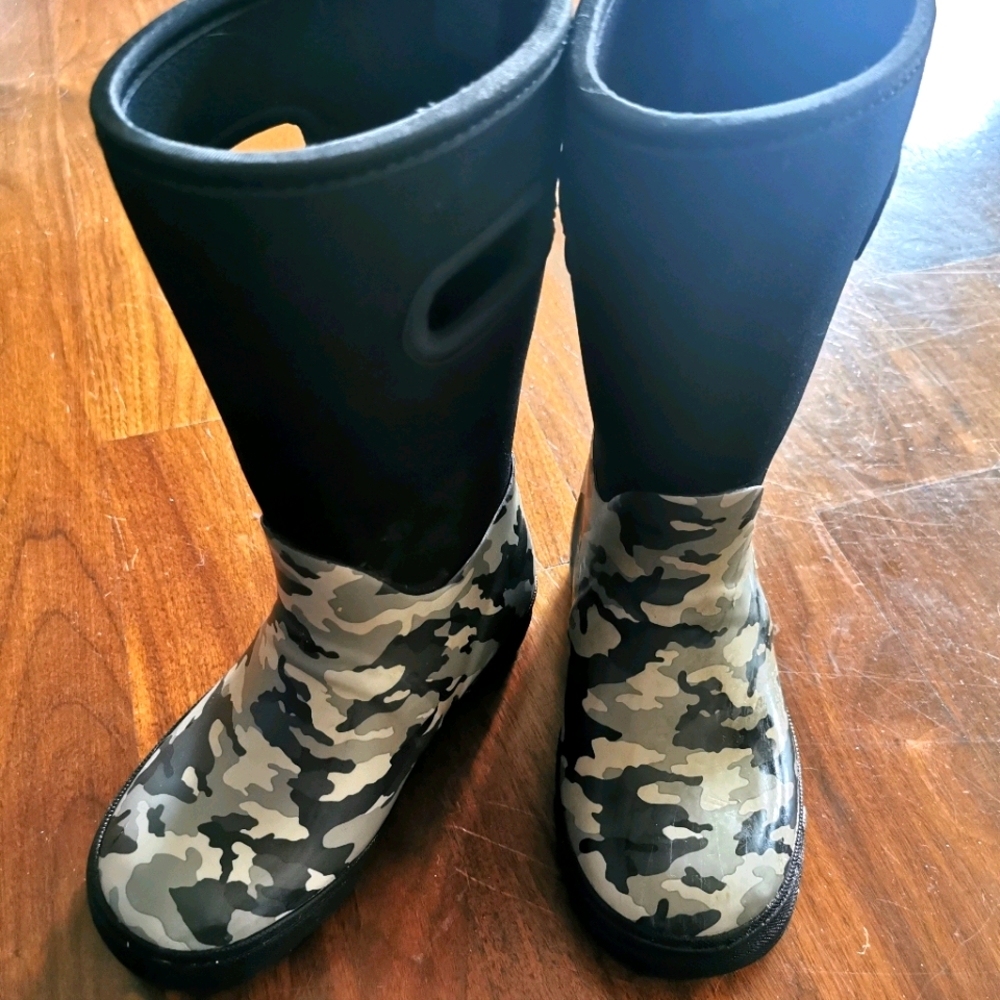 3 for $25 | Kids Rubber Boots